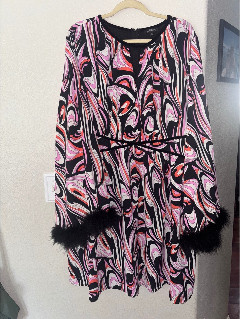 Smak Parlour Retro Psychedelic Swirl Mini Dress Faux Fur Trim 4X